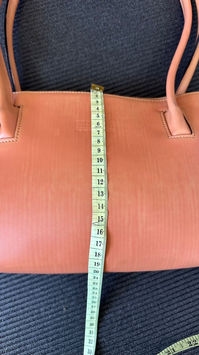 Borse da donna: Sac à main vintage Fausto Santinit! – Usato da Vuippens venduto da ale_6gkb 5