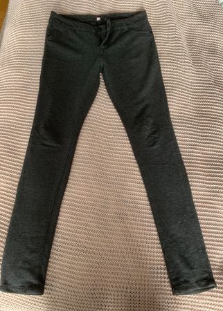 Pantalon slim legging gris