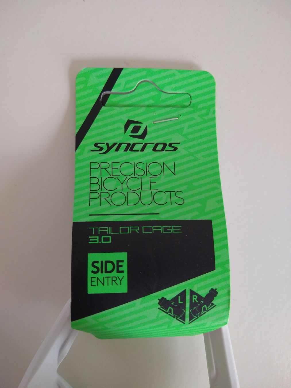 Ersatzteile: Syncros Tailor Cage 3.0 Side Entry Bottle Cage White New – Neu und originalverpackt aus Dübendorf von rol_fm6d 1