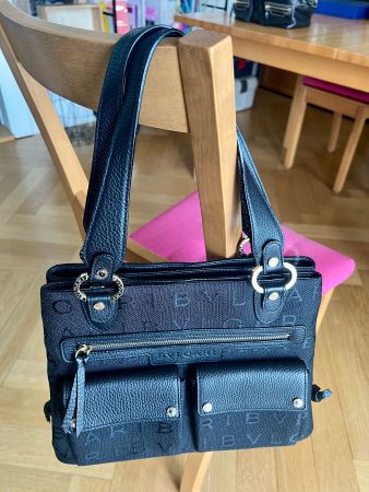 BVLGARI sac à main original, modèle Becky Maxilettere
