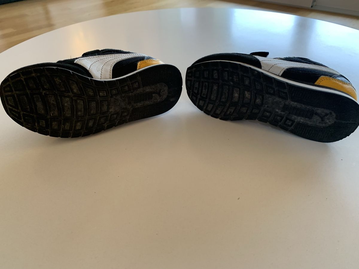 Scarpe per ragazzi: Puma Turnschuhe Grösse 28 – Usato da Fällanden venduto da jovibovi88 1