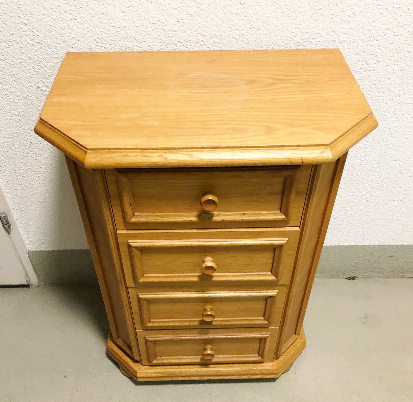 Cassettiere: Kommode aus massivholz – Nuovo (secondo la descrizione) da Glattbrugg venduto da Ariel012 6