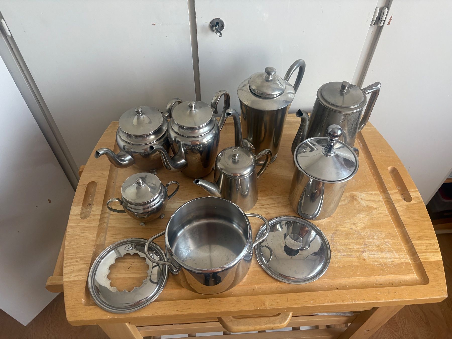 Teiere: Kaffee/Teekannen Set 8-teilig Edelstahl? Blech – Usato da Frick venduto da Rukki 1