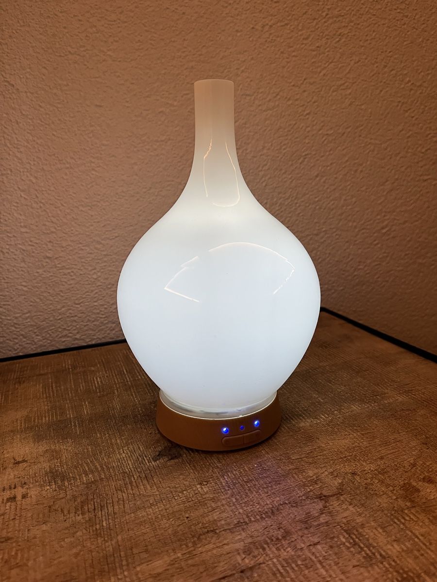 Duftöldiffusoren: Ultraschall Aromadiffuser, Luftbefeuchter - Glas, weiss – Gebraucht aus Sax von _Kornblume_ 1