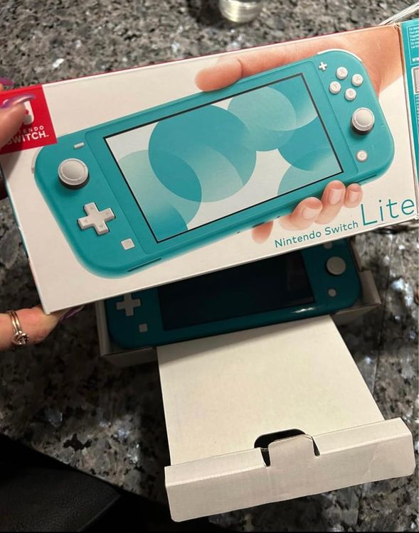 Nintendo Switch Lite | Kaufen auf Ricardo