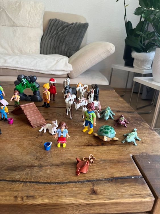 Playmobil Jouets: Playmobil Tiere, Figuren und Zubehör – D'occasion à Uster par Kannabie 2