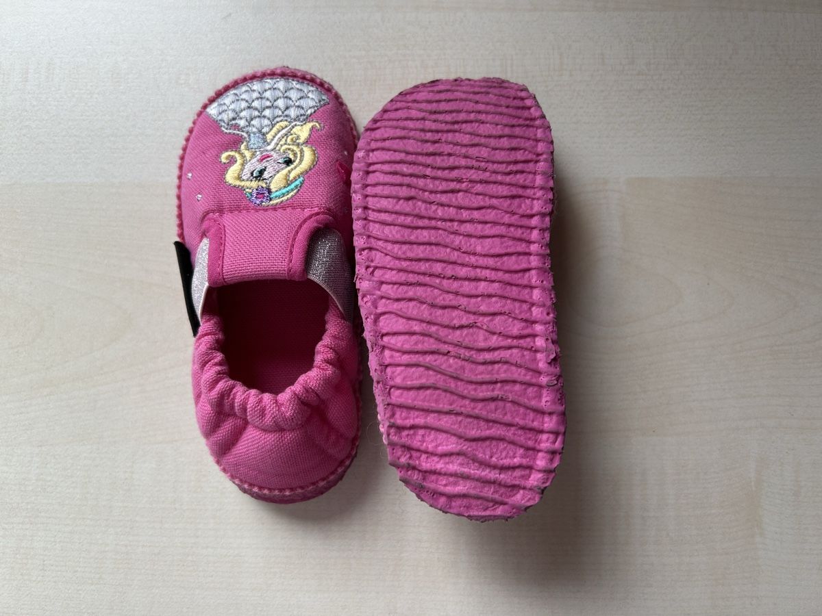 Scarpe per ragazze: Giesswein Hausschuhe, rosa, Gr. 24 – Nuovo (secondo la descrizione) da Diessenhofen venduto da Bmaurice 1
