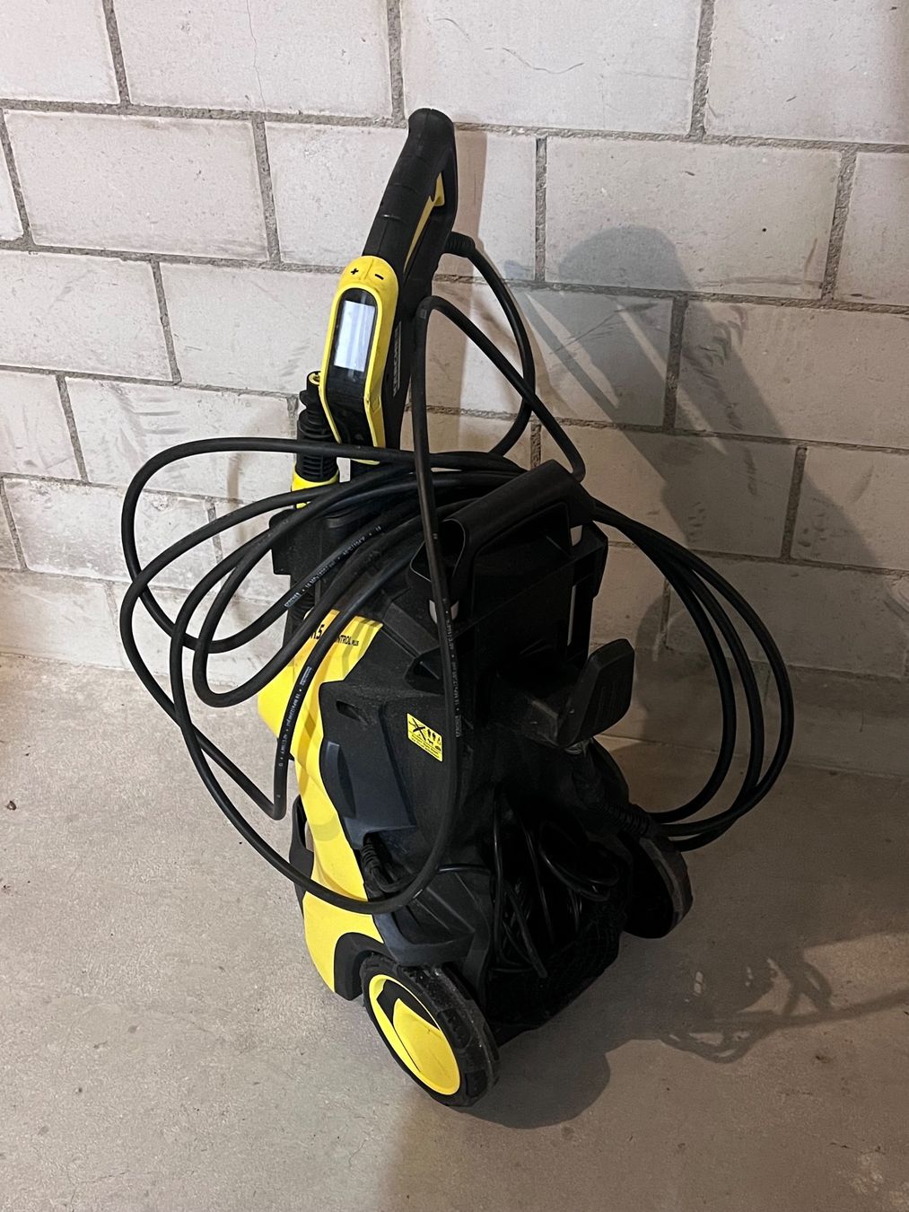 Nettoyeurs à haute pression: Kärcher Hochdruckreiniger Model K5 Full Control Plus – D'occasion à Dübendorf par Charlie03 3