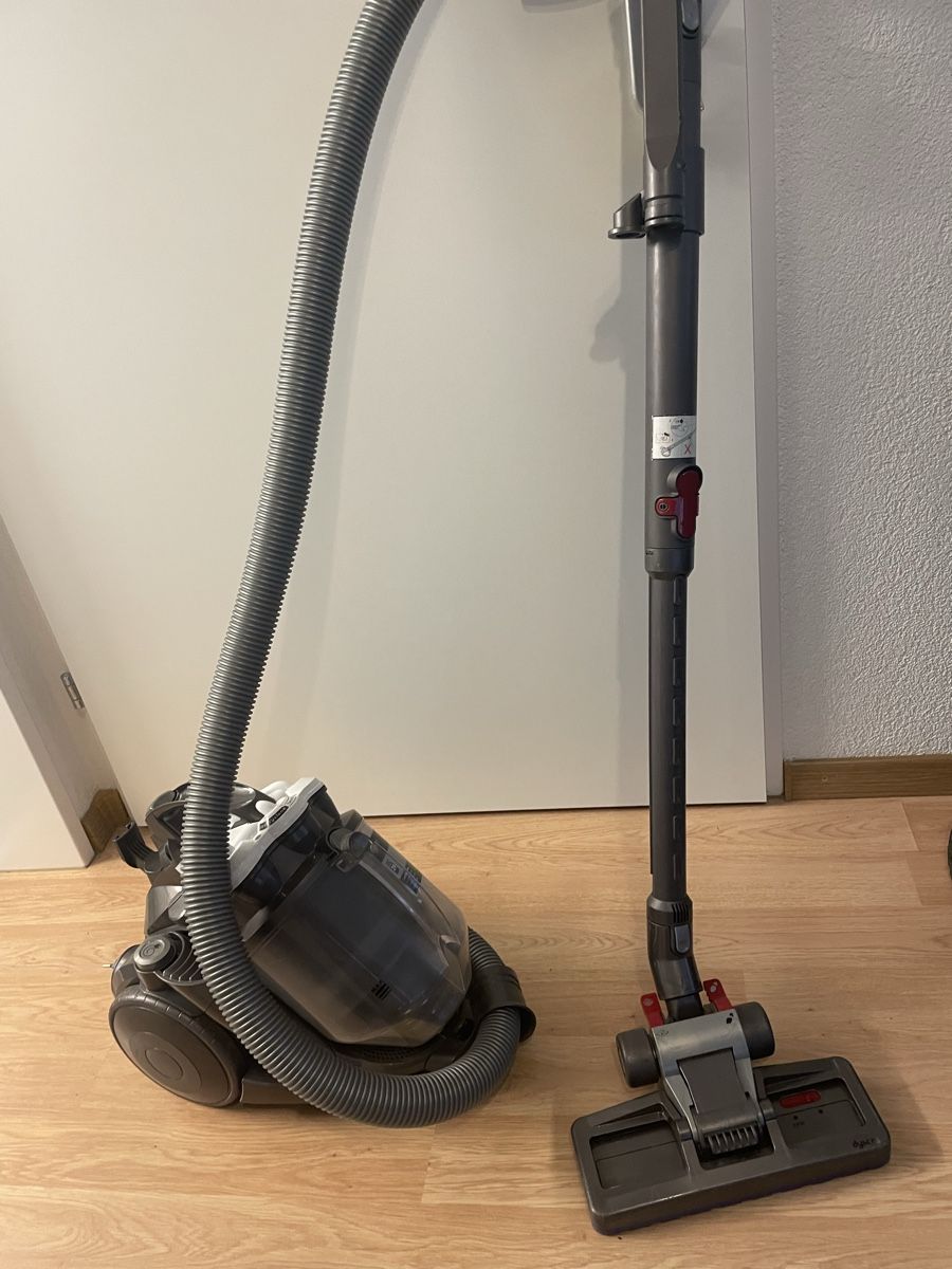 Dyson Aspirapolveri & Accessori: Dyson Staubsauger DC 29 – Usato da Wangen b. Olten venduto da Mertz 3