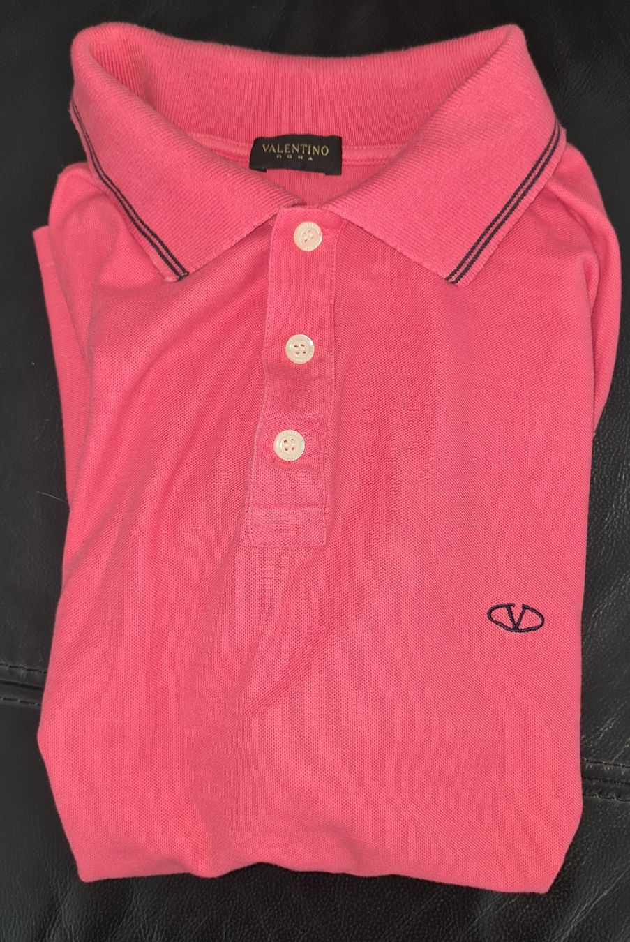 Valentino T-shirt: Valentino Tshirt Gr. M – Usato da Nebikon venduto da Draga25