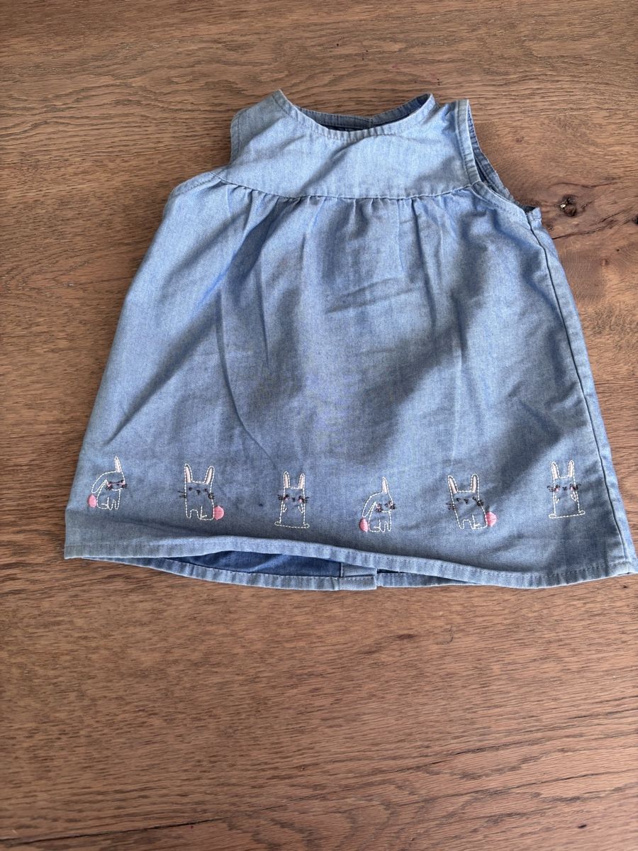 Ensembles coordonnés: Mädchen Babykleider – D'occasion à Ebikon par ala_ycz5 5