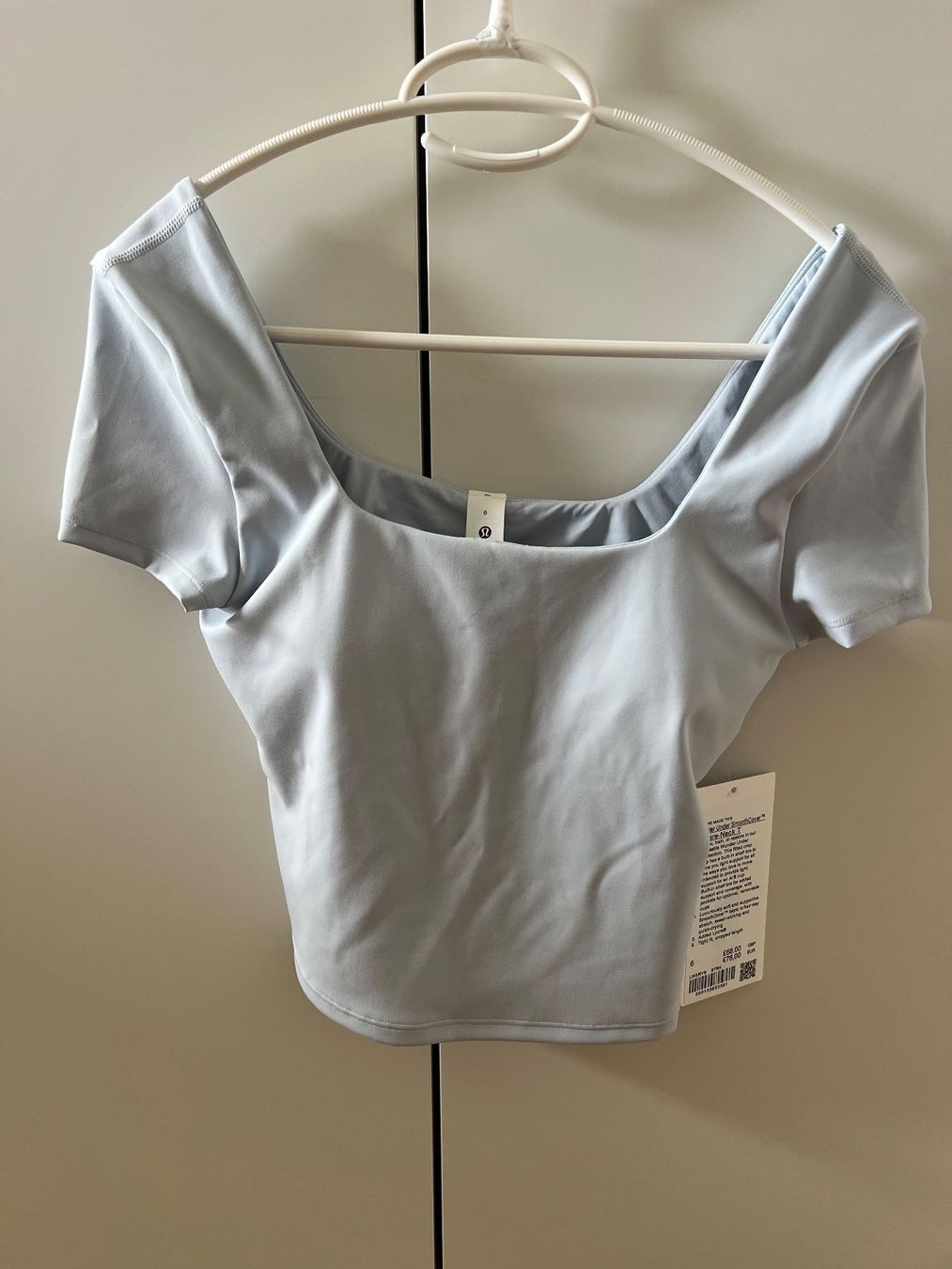 Lululemon Top: Oberteil Lululemon, hellblau, neu, Grösse 6 – Nuovo e nell'imballaggio originale da Bern venduto da Sunshine.016 1
