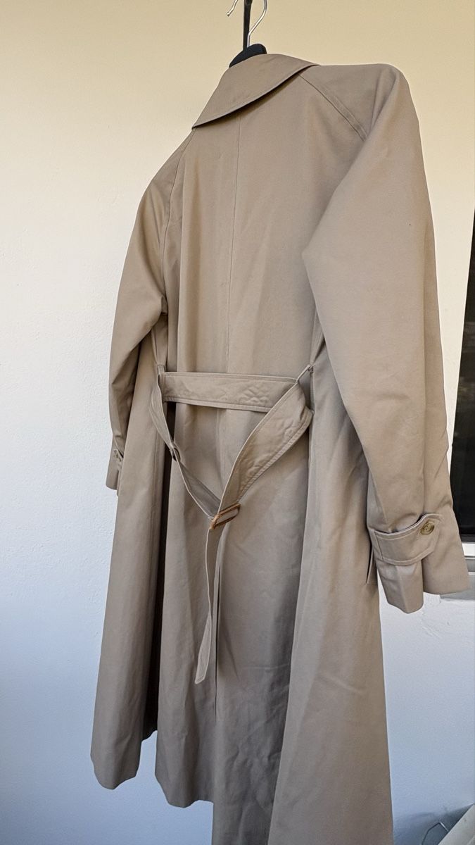 Burberry Cappotti: Burberry Trenchcoat – Usato da Bern venduto da Ivvy 1