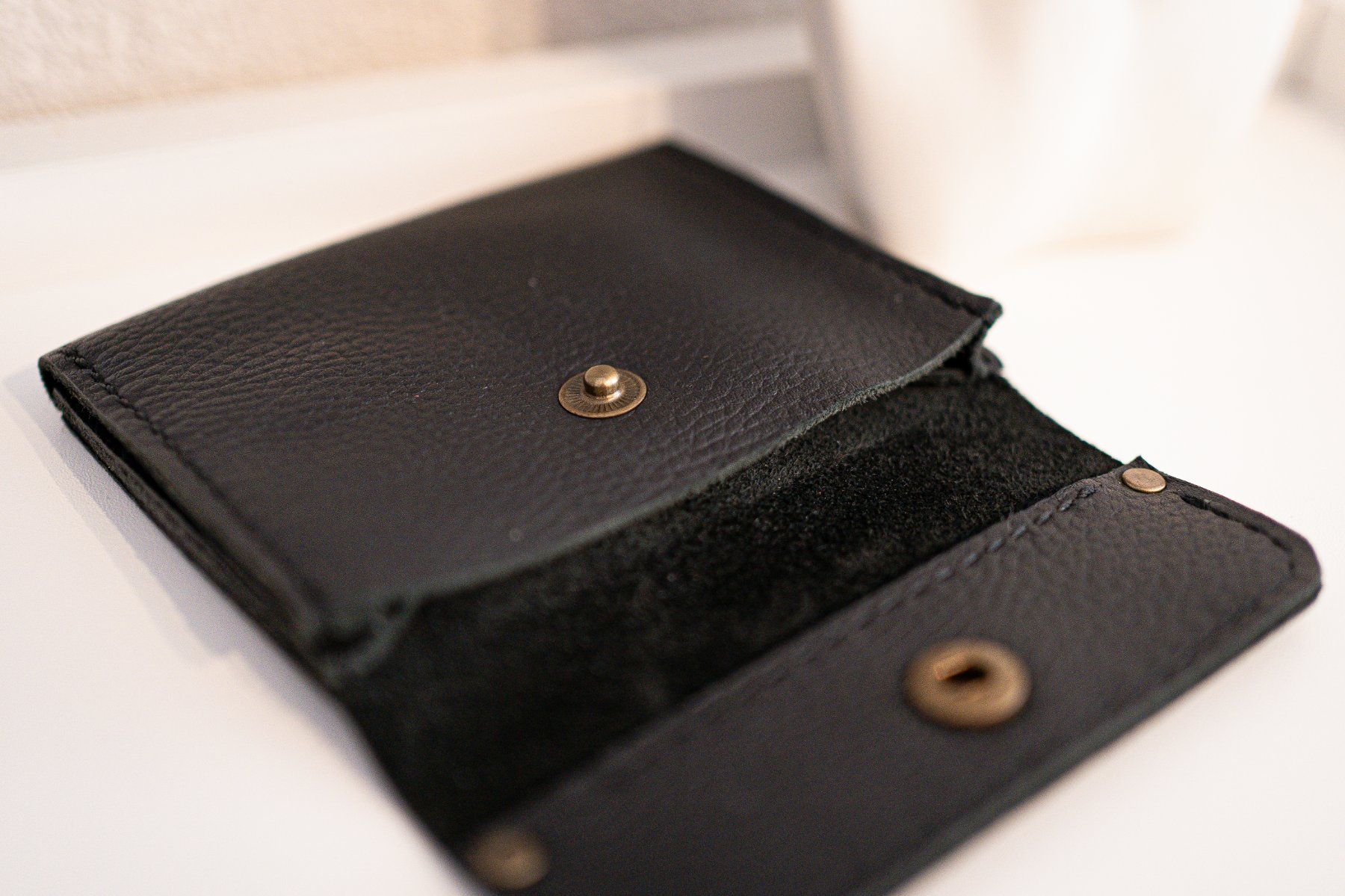 Portamonete: Klassischer Handgefertigter Leder-Geldbeutel - Handmade – Nuovo e nell'imballaggio originale da Matzendorf venduto da sas_skl6 2