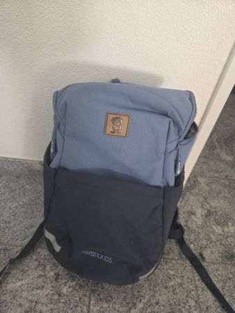 Rucksack Trollkids Kinder blau, Henkel leicht ausgerissen