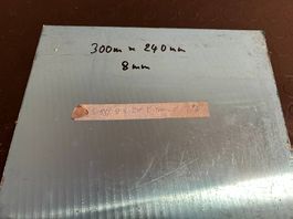 Aluminiumplatte 300 × 290 × 8 mm