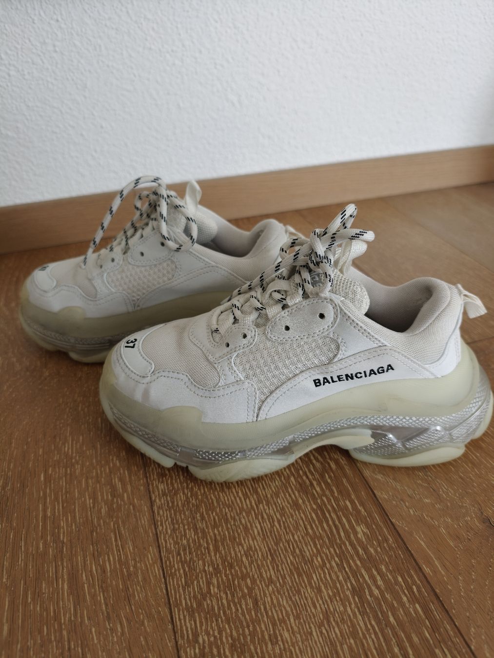 Balenciaga Scarpe da donna: Balenciaga Triple S - 37 – Usato da Schindellegi venduto da A.M.E.