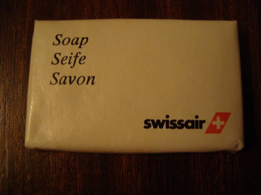 Cartoline postali: Articles souvenir de Swissair – Usato da Fribourg venduto da ruswil007