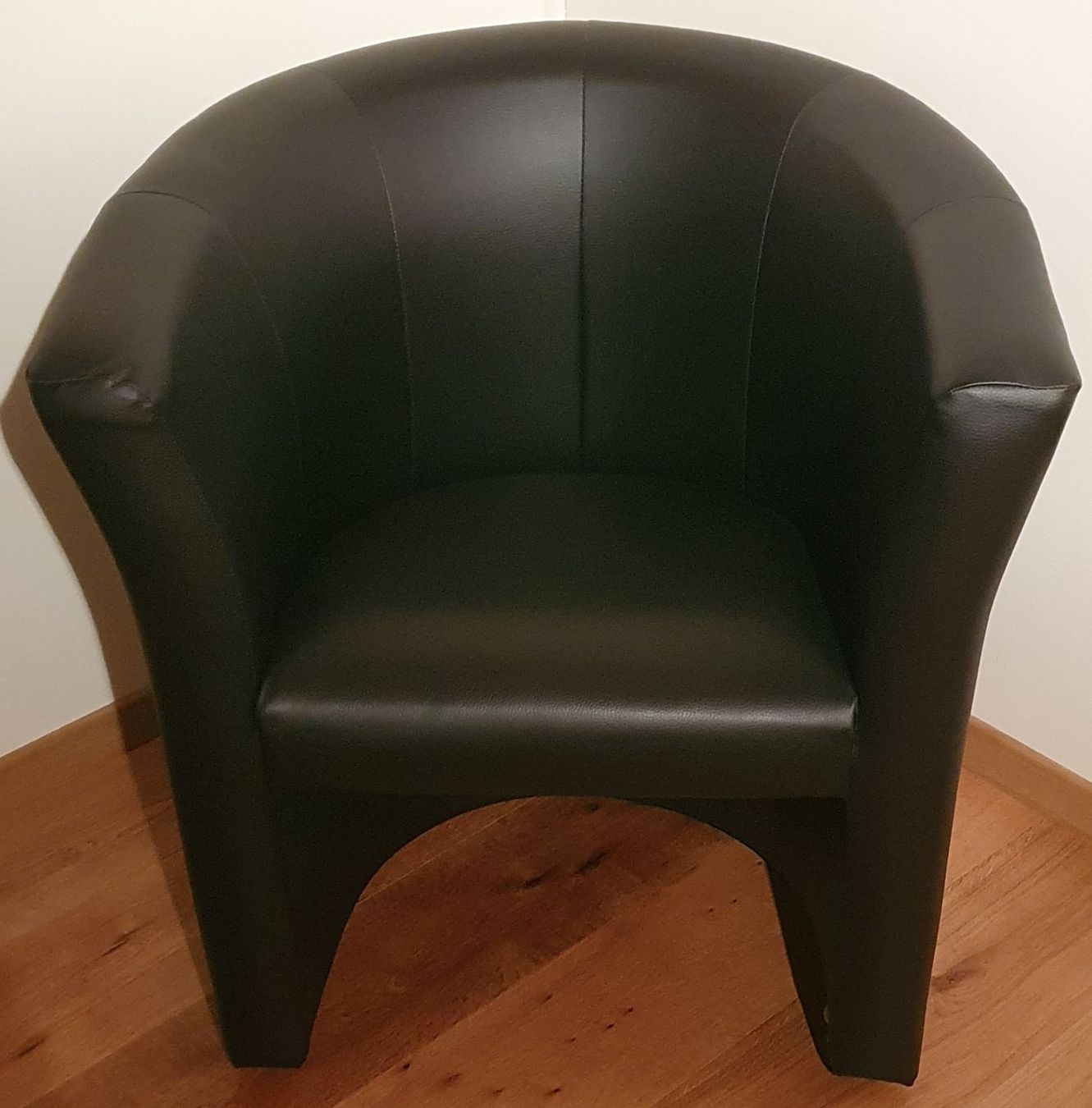 Poltrone: Schwarzer Sessel / Loungesessel – Usato da Hohentannen venduto da Techniker_1984