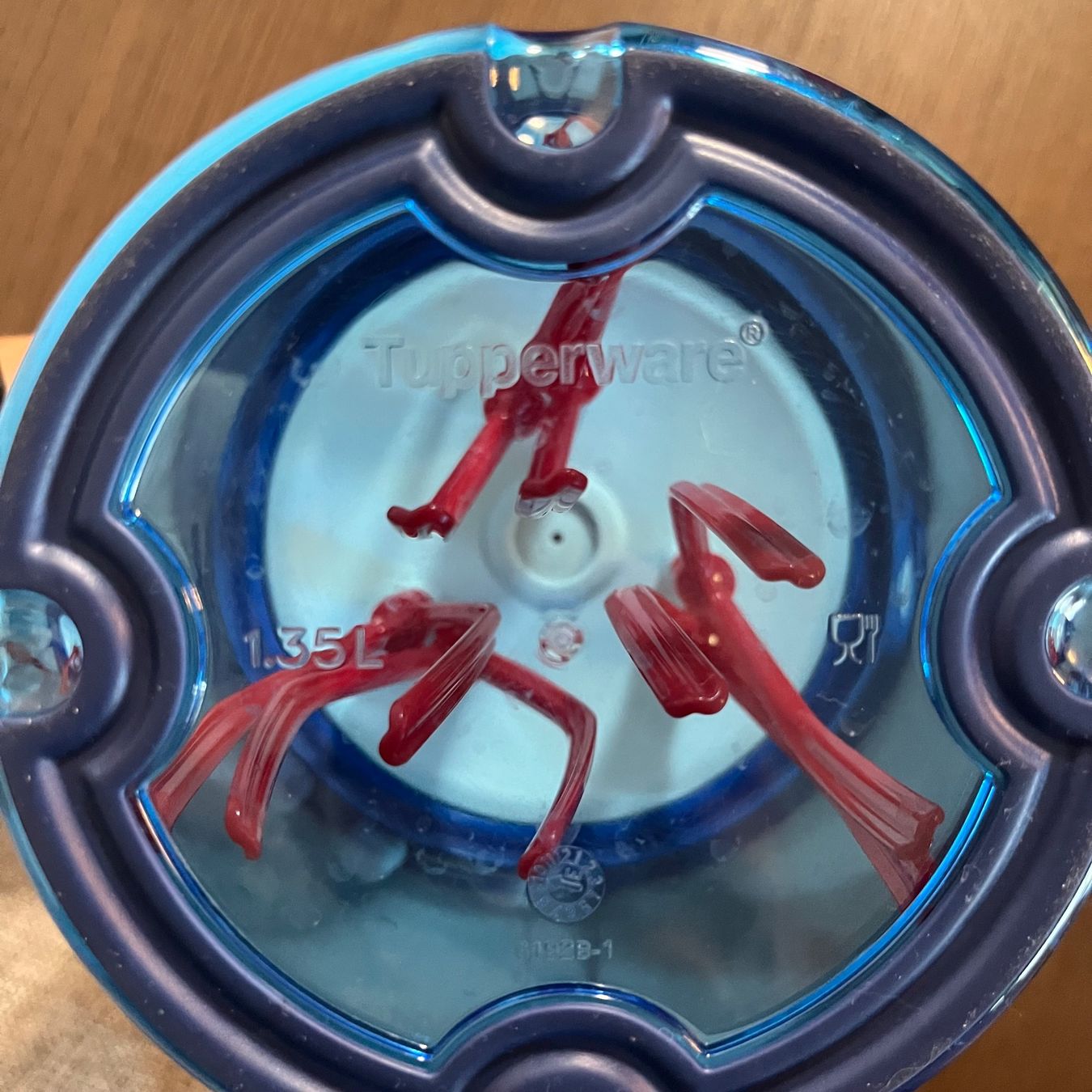 Altro in Accessori per animali: Batteur Tupperware 1,35l – Usato da Vevey venduto da titigirl8 2