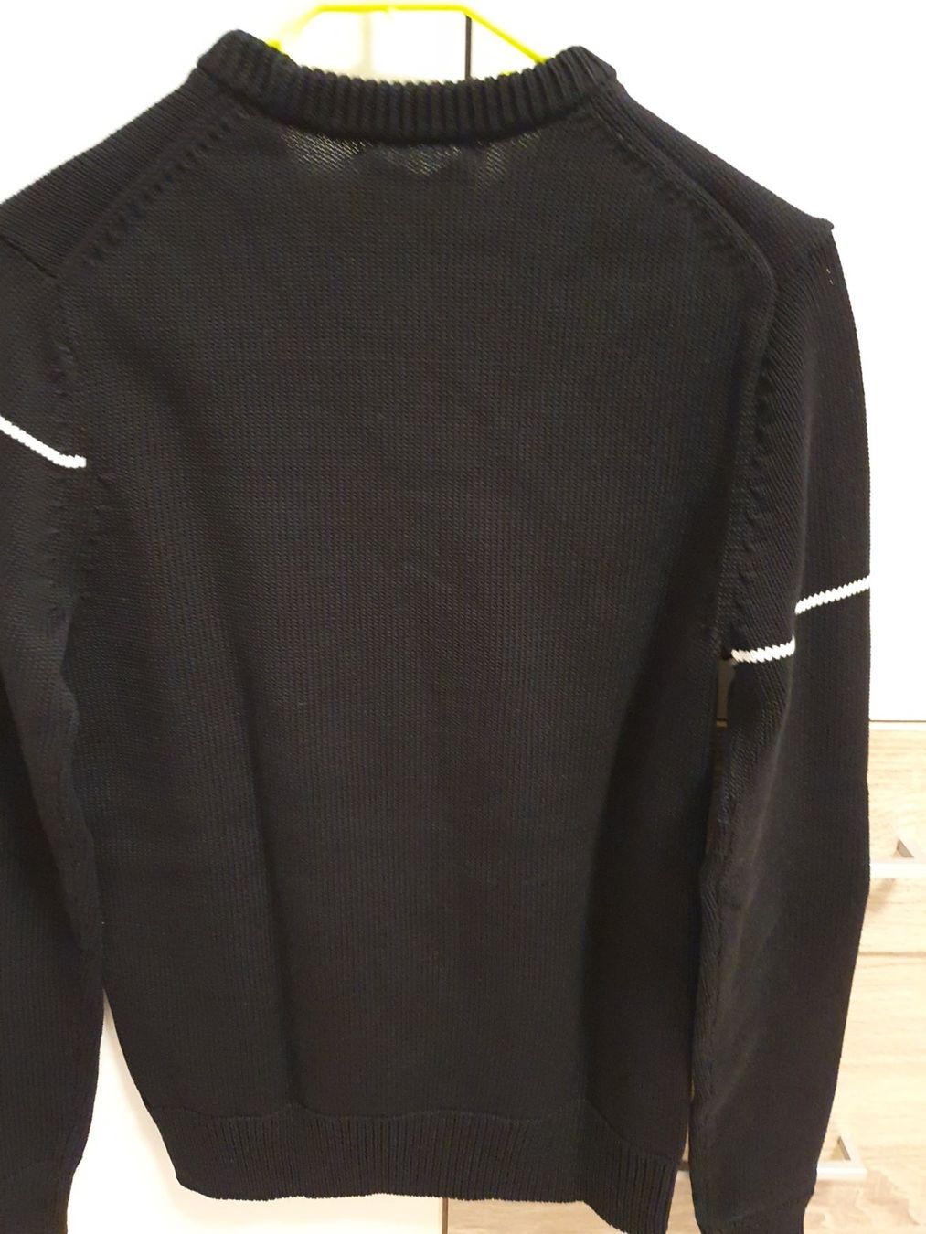 Givenchy Maglioni & Felpe: Givenchy Pullover schwarz Gr. S Original – Nuovo (secondo la descrizione) da Kreuzlingen venduto da RahMal 6