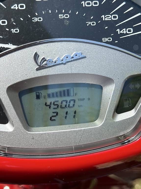 Scooters: Vespa Primavera 125 iGet sehr gepflegt & fahrbereit – Gebraucht aus Bern von mon_c8fj 4