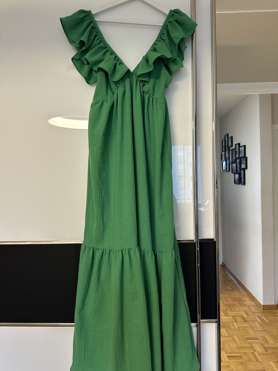 Vestiti: Kleid Gr M – Usato da Volketswil venduto da Sina008 7