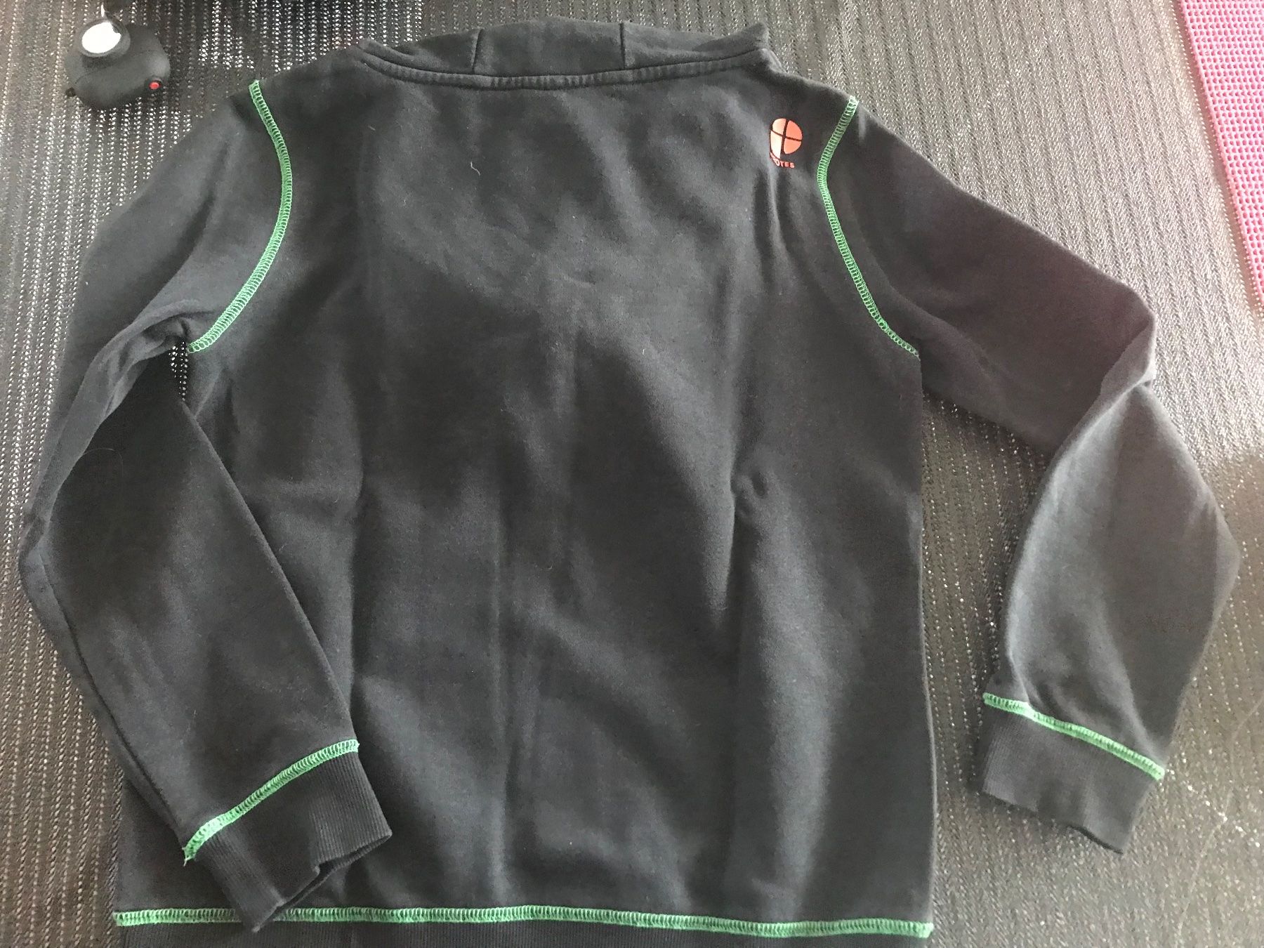 Pulls & Sweat-shirts: Kapuzen Pullover Gr. 164 – D'occasion à Mauren par SB1606 2