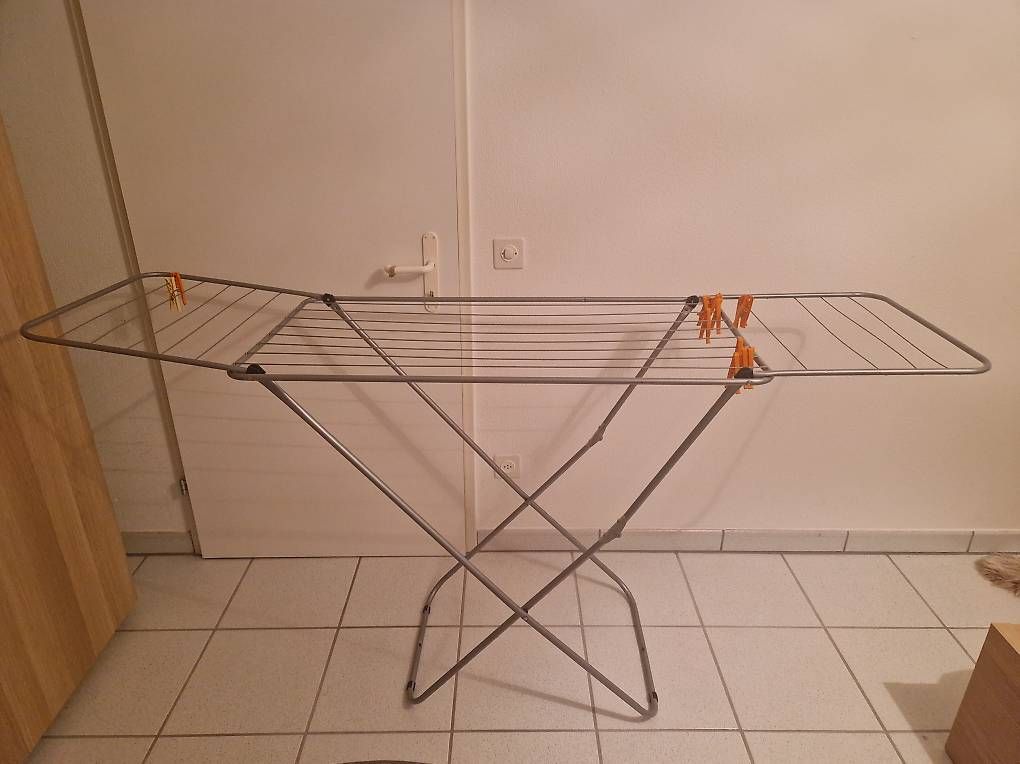 Wäscheständer: Stendino – Gebraucht aus Aurigeno von dan_2xx2