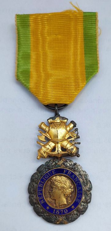France la Médaille Militaire Kaufen auf Ricardo