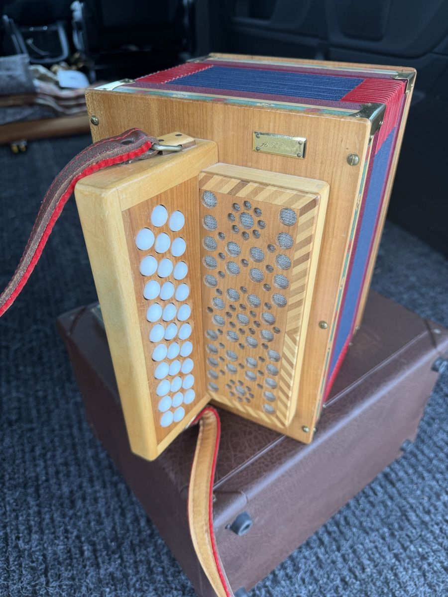 Musikinstrumente: Schwizerogeli  – Gebraucht aus Muhen von MiGeiss64 1