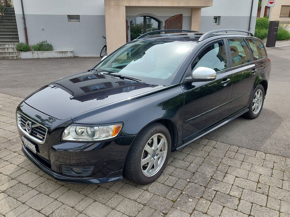 Volvo V50 R Design 2.0 Benzin Kombi