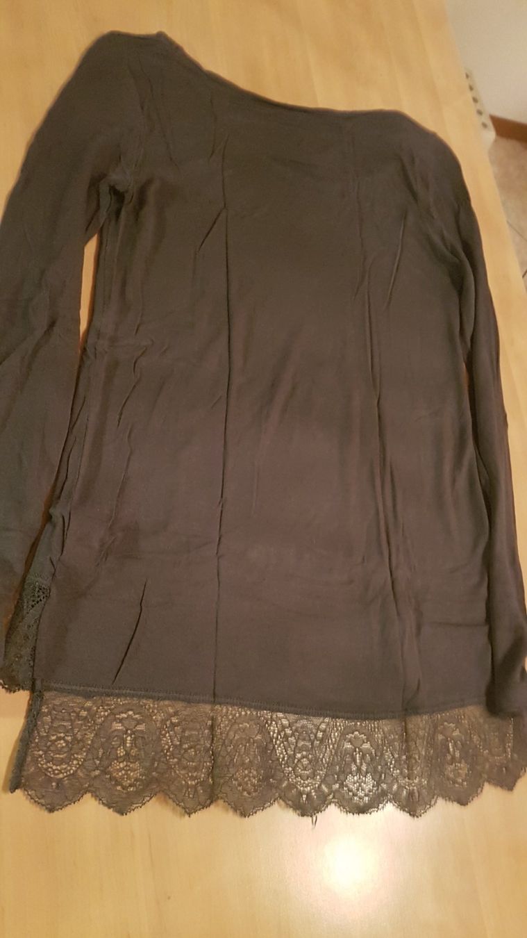 Sisley Pullover & Sweatshirts: Pull léger taille XS marque Sisley dentelle sur le bas – Gebraucht aus Villiers von san_jn5w 6