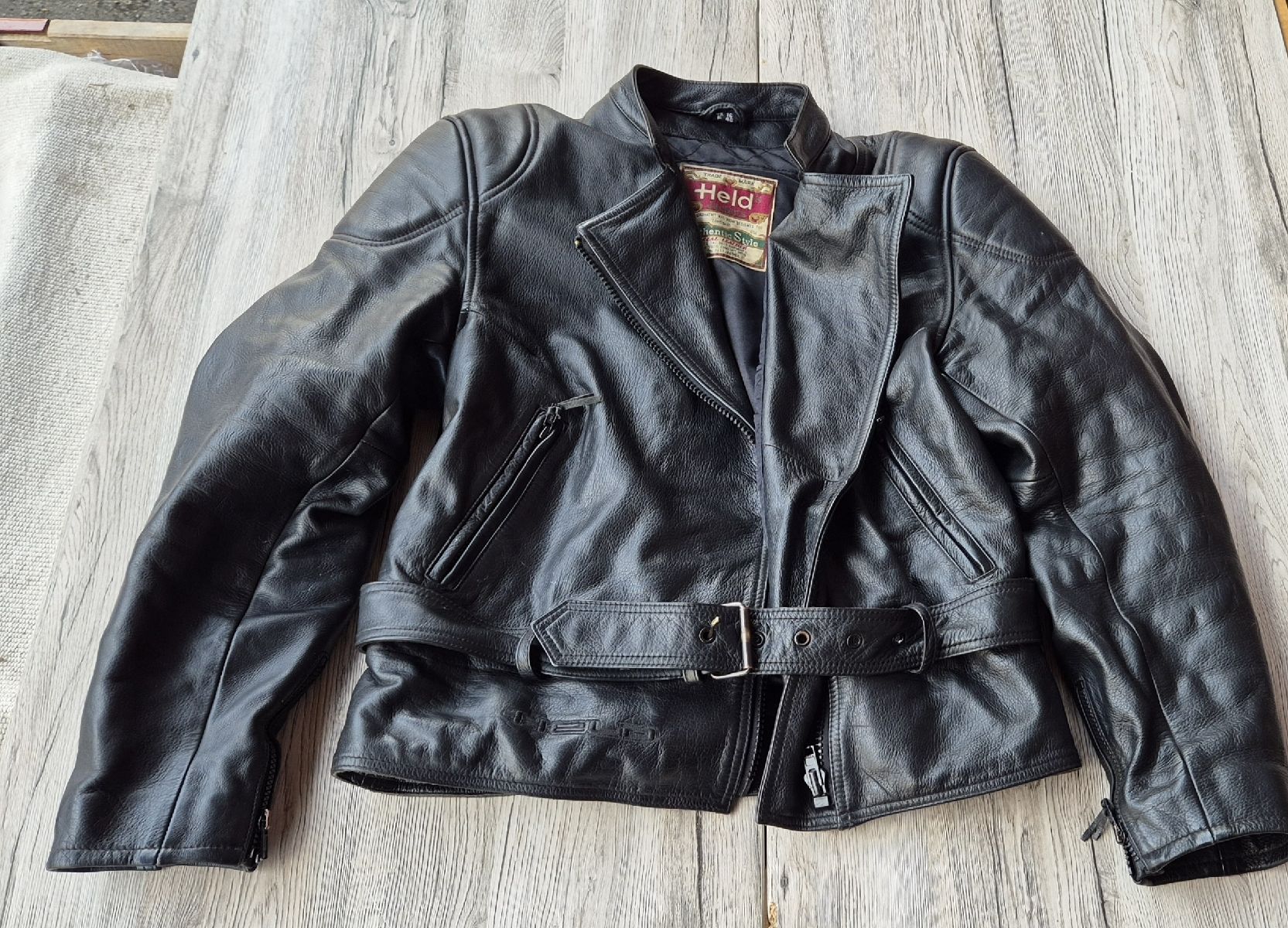 Giacche: Held Motorrad Jacke, Leder, Schwarz Gr. 50 – Usato da Neerach venduto da SilliS