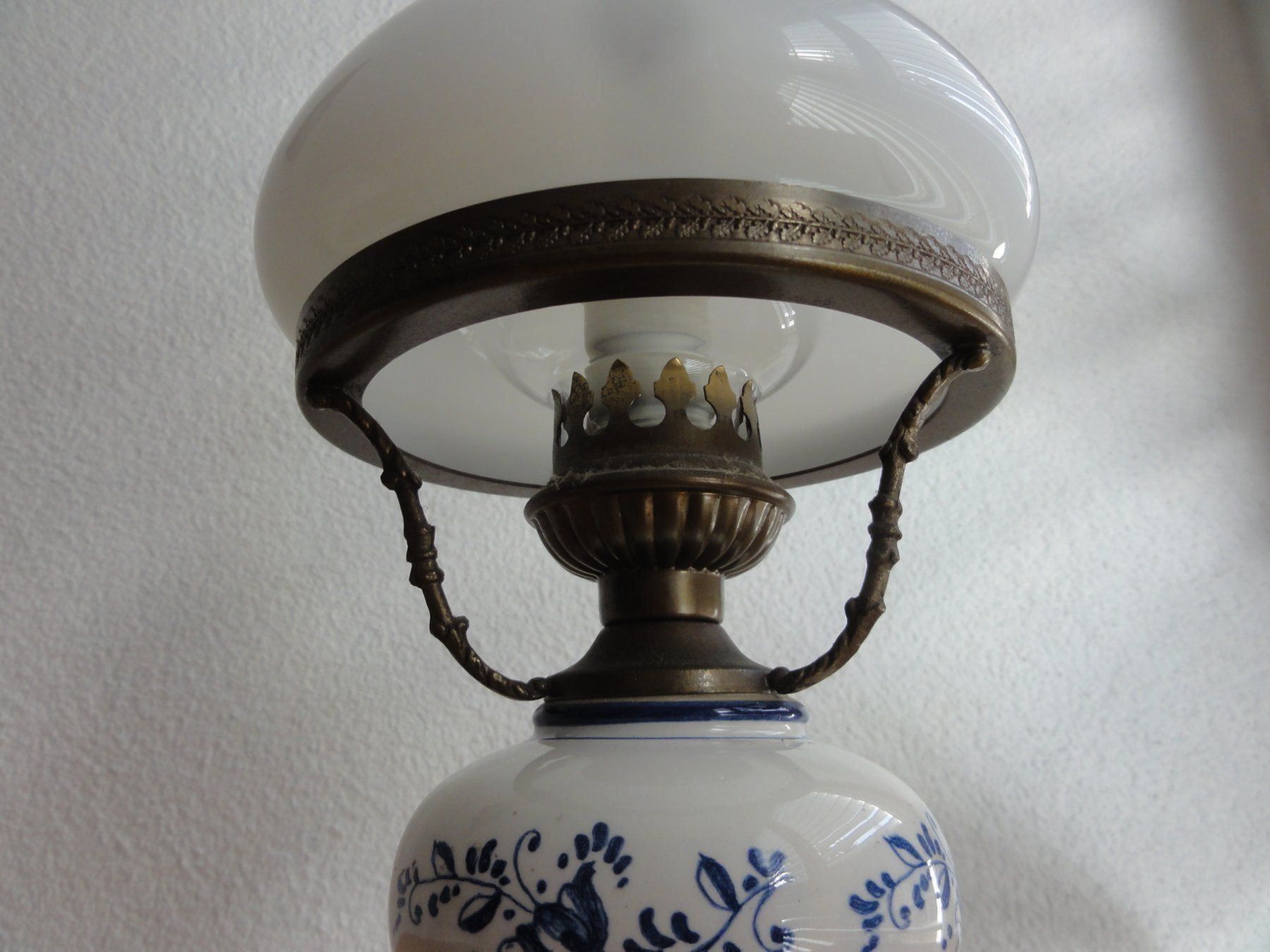 Lampade: Nachttischlampe Glas – Usato da Steffisburg venduto da Robinh.17 3