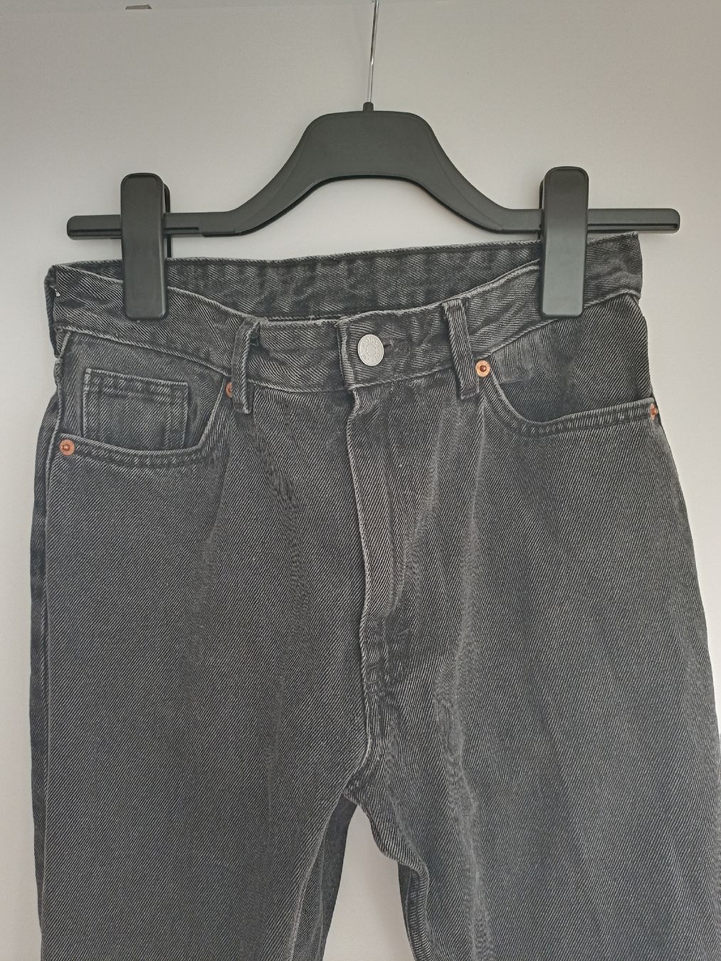 Monki Jeans: Schwarze Damen Monki Jeans, Grösse 27 – Gebraucht aus Basel von RueschMotorColl 2