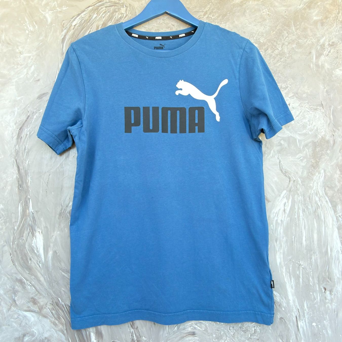Puma T-shirt: Lot de 2 t-shirts graphiques Puma & Superbock – Usato da Thônex venduto da Suisse.Shopping 2