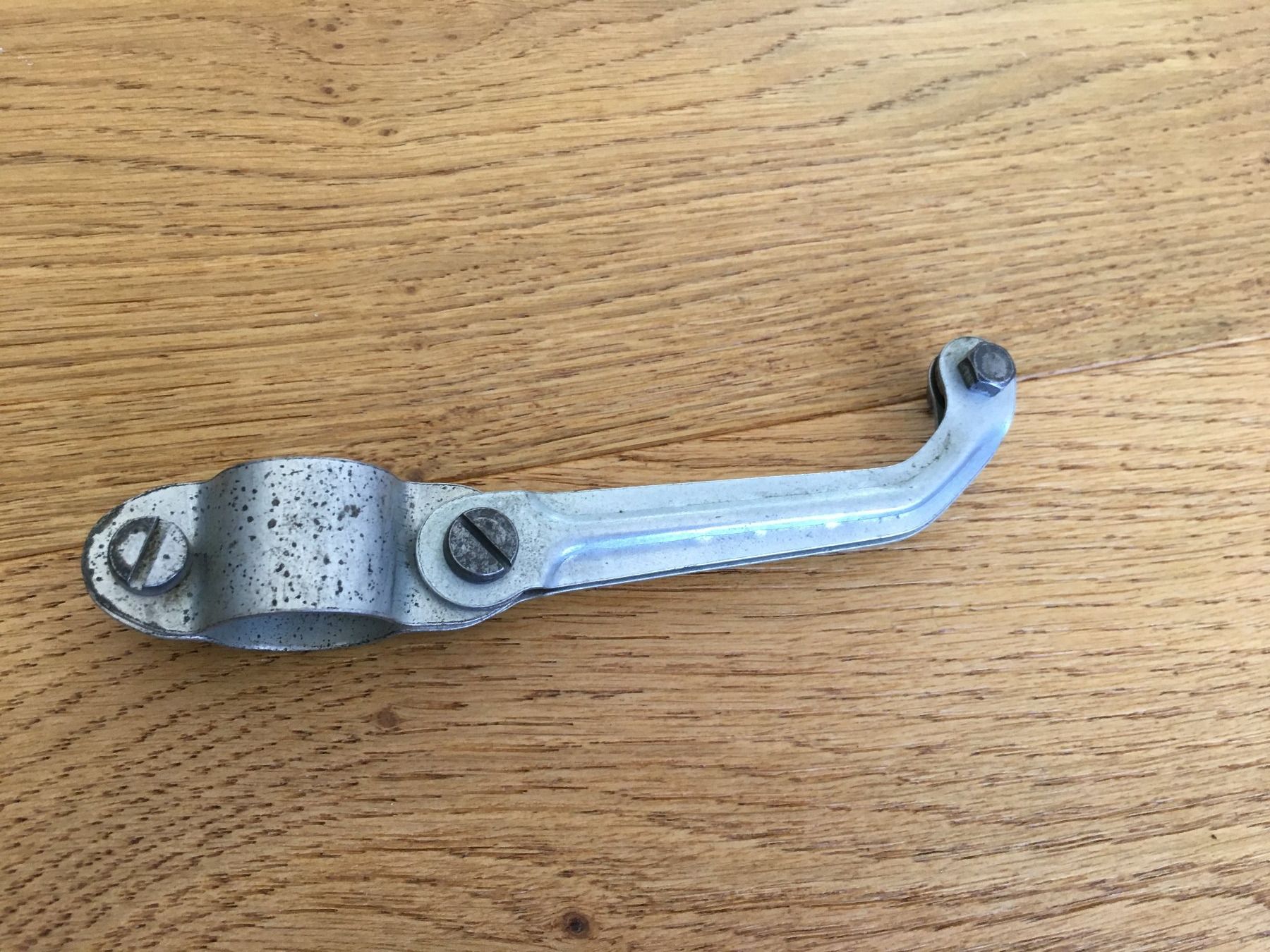 Ersatzteile: Frontlampenhalter Vintage rar – Gebraucht aus Obermumpf von Estrela67