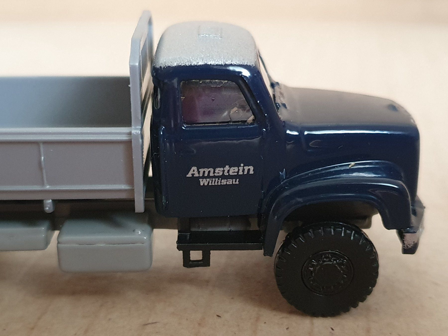 Saurer Modellini d'auto: SAURER. 330 DN 4X4. 1:87.CH. – Nuovo e nell'imballaggio originale da Romanel-s-Lausanne venduto da Bidule01 3
