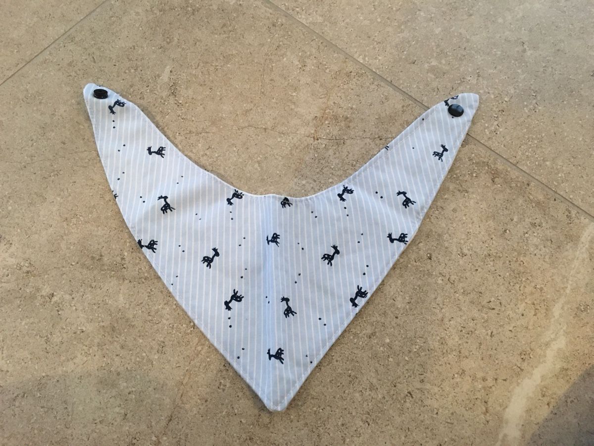 Repas pour bébés: Dreieckstuch/Lätzli, neu! – Neuf (Voir description) à Gächlingen par Tara_devi 1