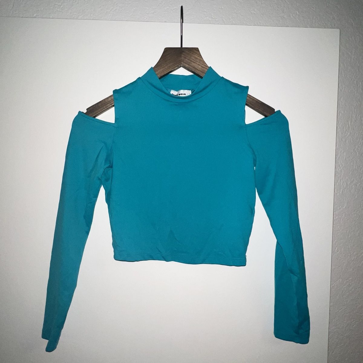 Tally Weijl Top: Croptop Oberteil Gr. S türkis Cut-Outs – Usato da Landquart venduto da Happyhippo42 1