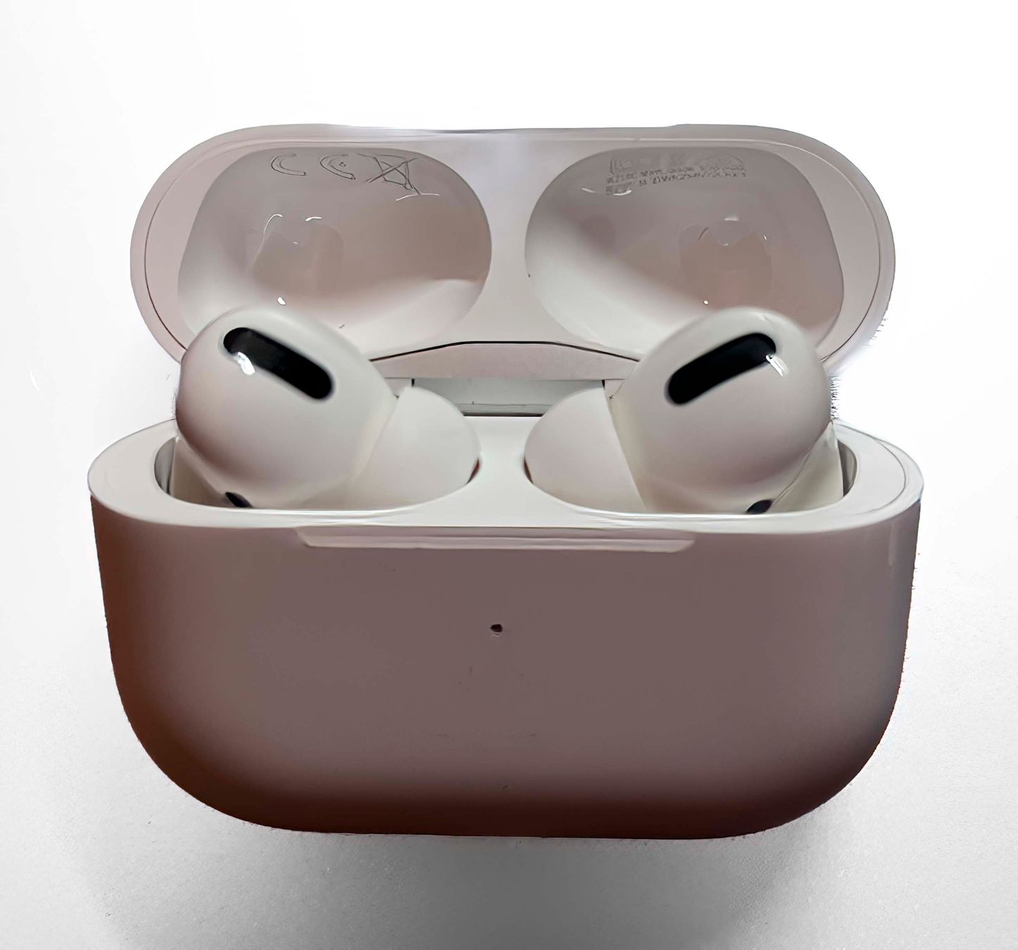 Apple Kopfhörer: Apple AirPods Pro, 1. Generation – Neu (gemäss Beschreibung) aus Gurzelen von moschthans