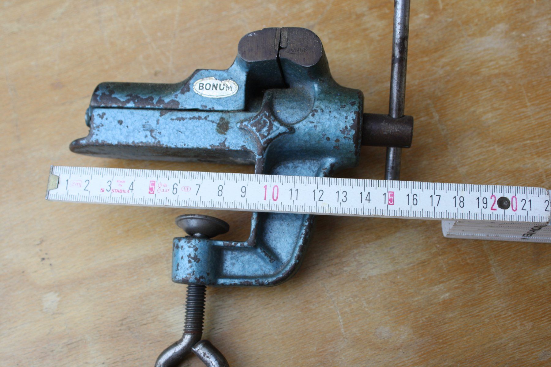 Tutti gli attrezzi: VINTAGE EISEN SCHRAUBSTOCK KLEIN – Usato da Wauwil venduto da Pneuedy 7