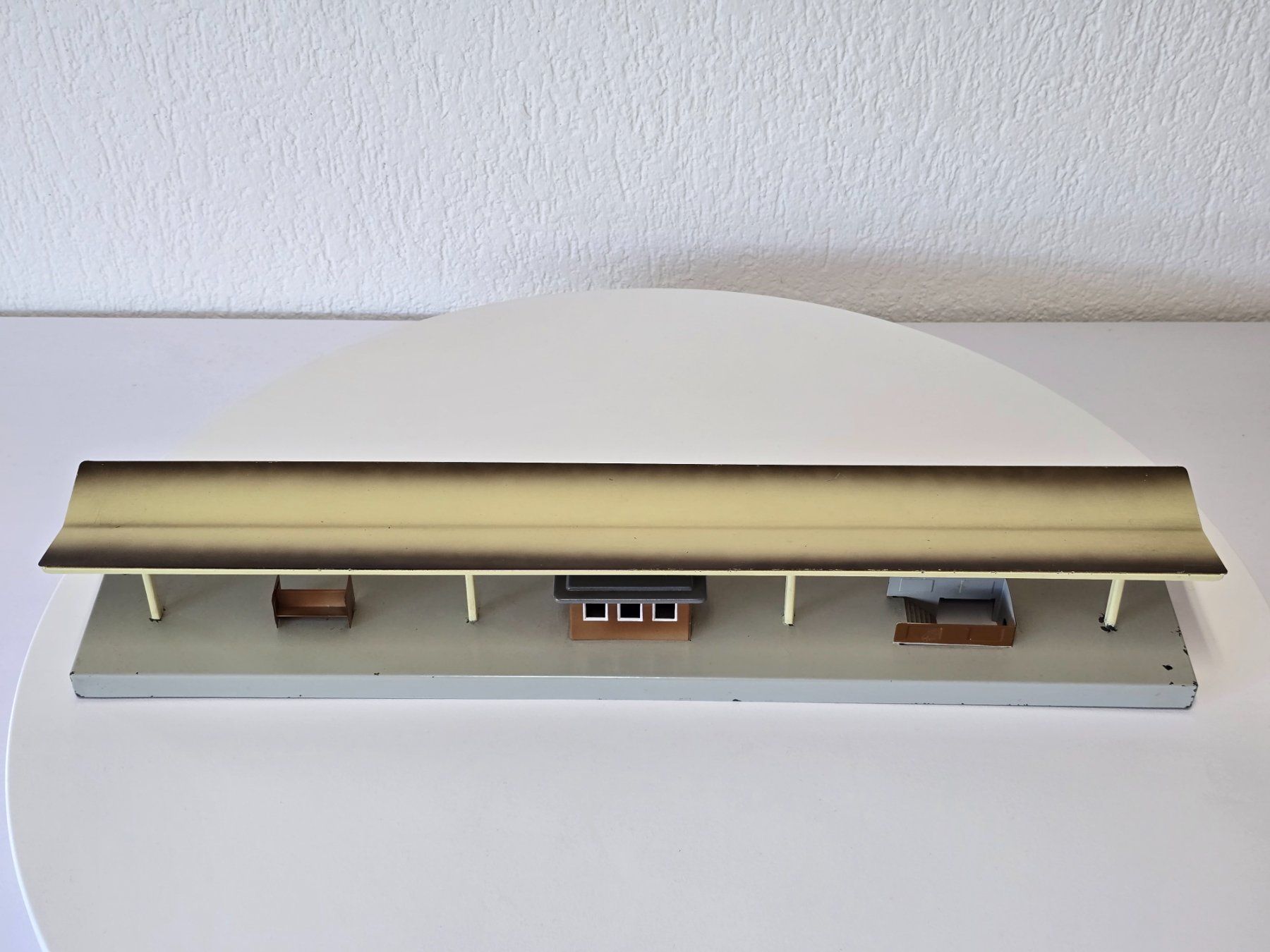 Märklin Modellini di ferrovie: Märklin, 423, 00, Perron, Bahnsteig, Blech, mit O.K. !!! – Usato da Kloten venduto da Nicola2 8