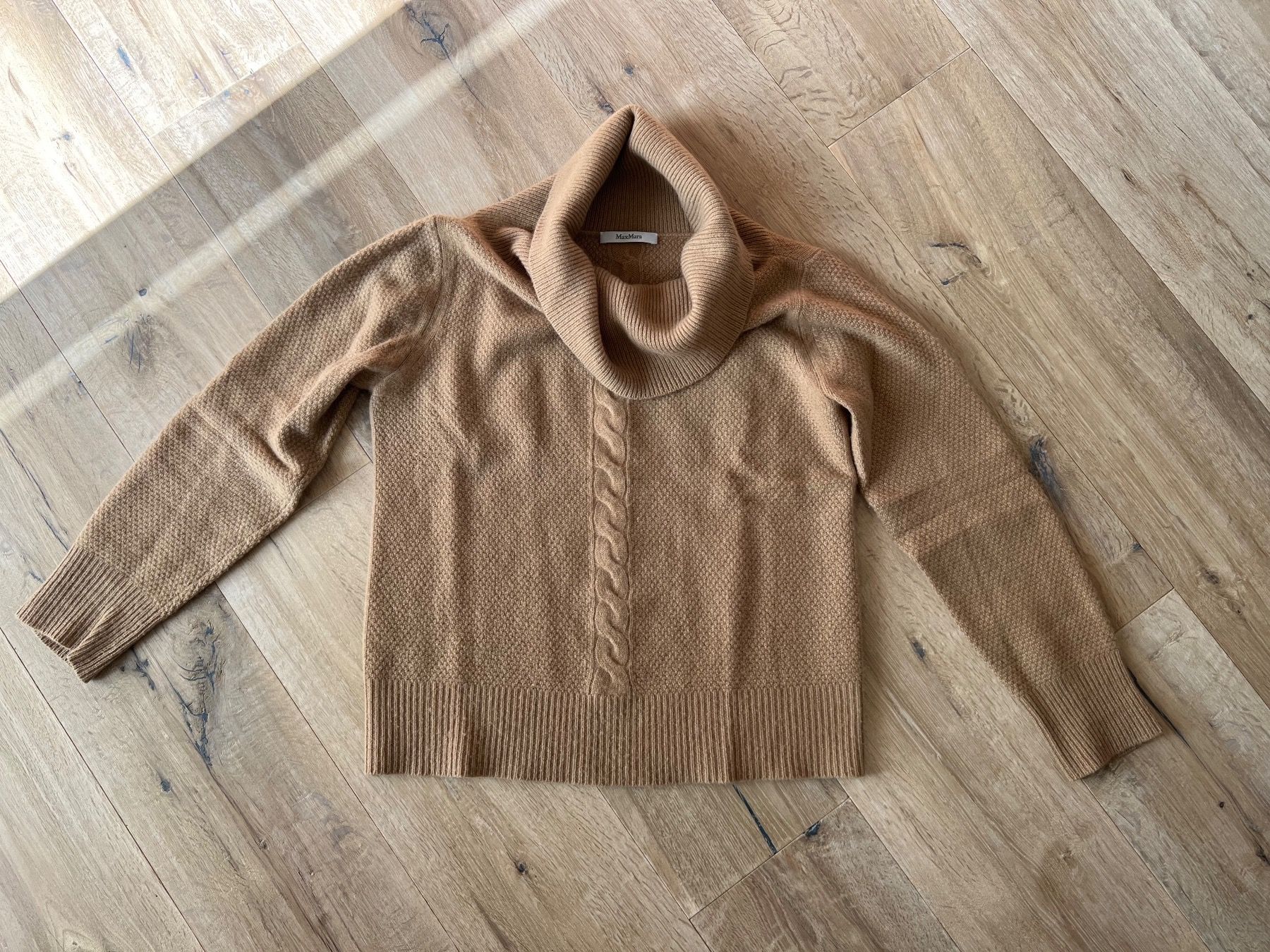 Max Mara Maglioni & Felpe: Klasisscher Max Mara Kaschmir Rollkragen Pulli, Gr M, Camel – Usato da Hinwil venduto da Szaeni 3