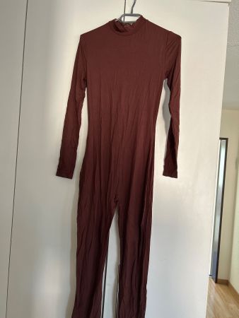 Trendiger Catsuit in Braun, Grösse XS