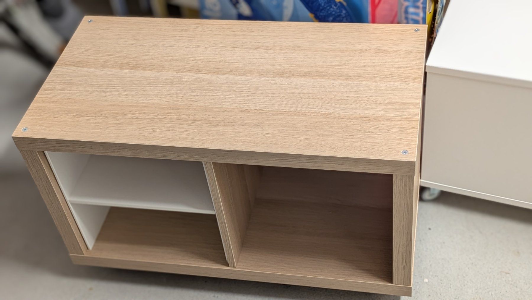 Ikea Altro per stoccaggio & trasporto: IKEA KALLAX Regal mit Rollen – Usato da Zollikerberg venduto da rac_x6sq 1