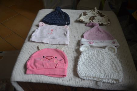 TAILLE 56-62 - 6 BABY MUTZE (G)