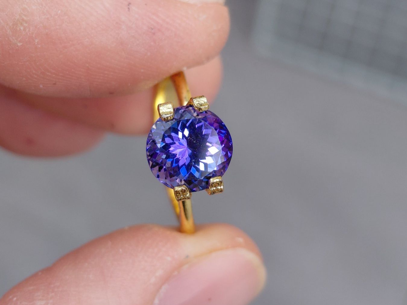 Edelsteine: Tanzanite Deep Violet Clean – Gebraucht aus Bévilard von Yougems 3