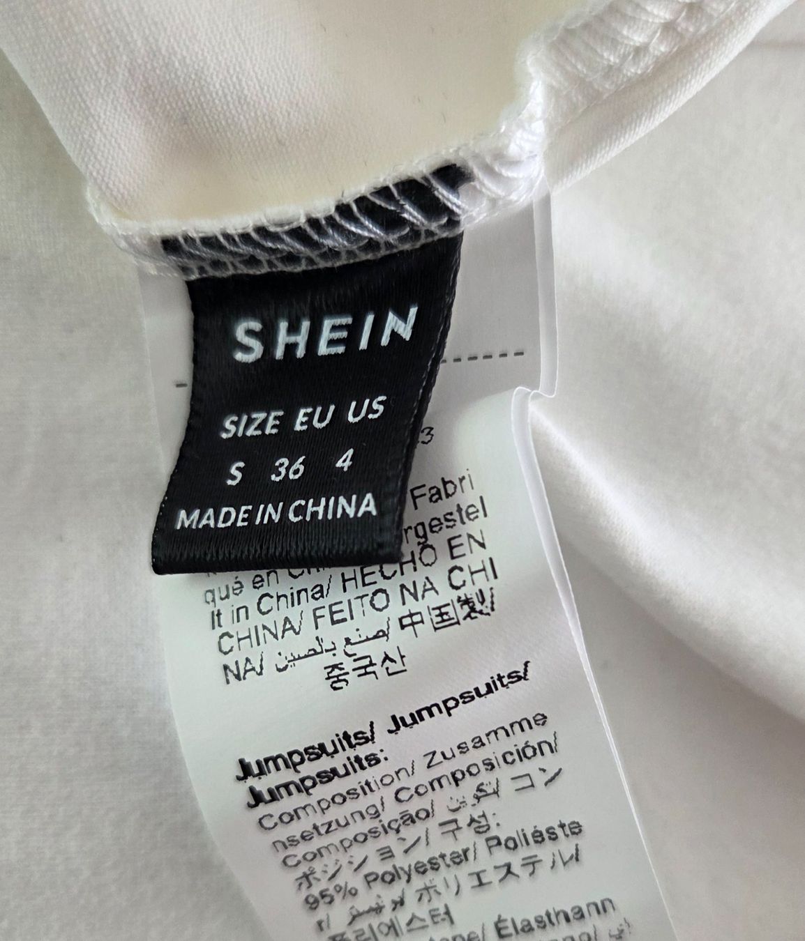 Shein Tute: Shein Jumpsuit Body Gr. M – Nuovo (secondo la descrizione) da Beinwil am See venduto da gabipetrovay 2